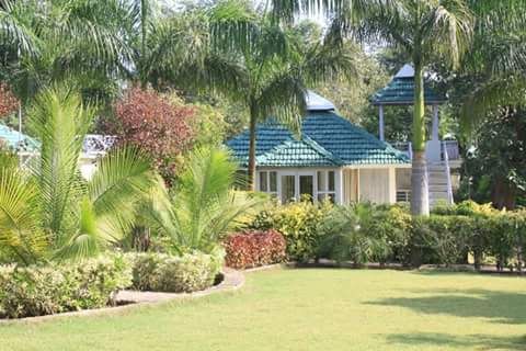 Village Machaan Resorts